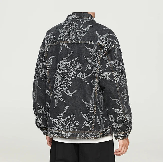 DIE STREETWEAR-JACKE MIT BLUMENSTICKEREI