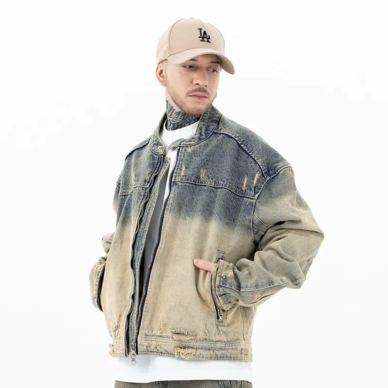 DIE STREETWEAR-JACKE AUS DISTRESSED-DENIM MIT REISSVERSCHLUSS