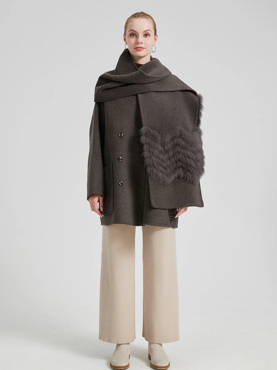 DER SEROVA KASCHMIR-WOLLMANTEL